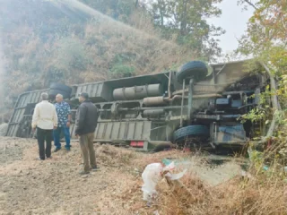 Pune: Five killed, 21 injured in bus accident in Tamhini Ghat