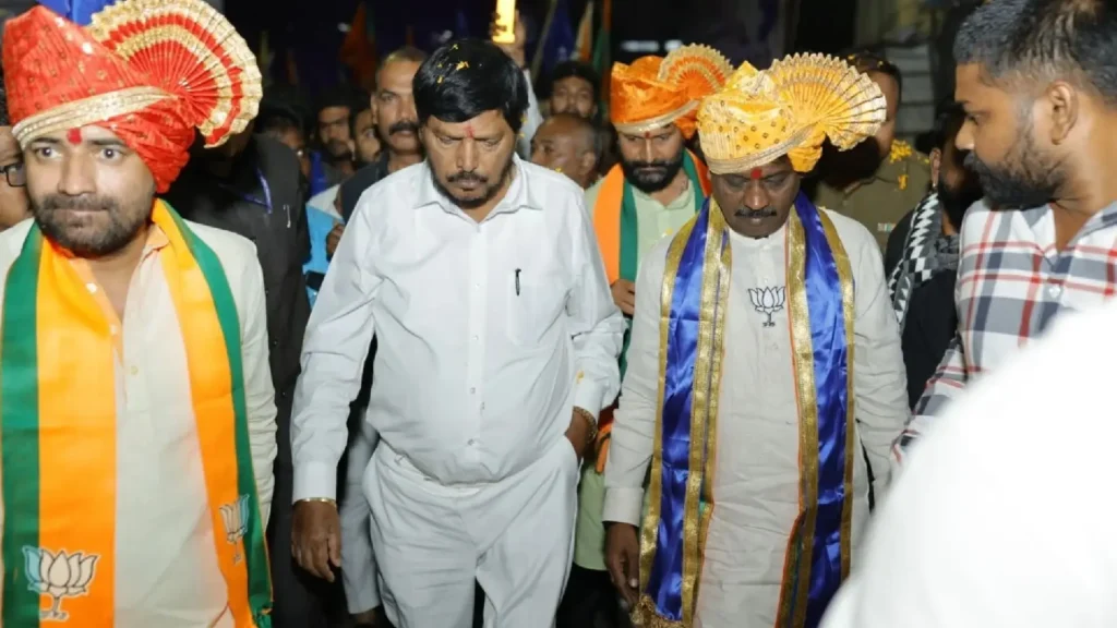 Sunil Kamble-Ramdas Athawale