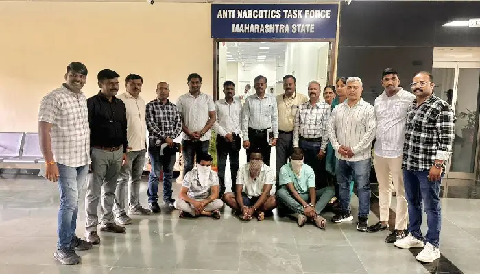 ANTF Pune News | Pune: In a drug sales case, three people including two foreign nationals were arrested by the Anti-Narcotics Task Force; mobiles and laptops along with MD seized