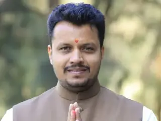 Pune PMC News | कोथरूड मतदारसंघातील प्रभाग क्रमांक 9 च्या विकासकामांचा निधी रद्द; राजकीय वैमनस्यातून जनतेच्या कामात खोडा : अमोल बालवडकर (Video)