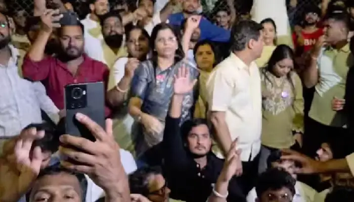 Pune Crime News | Ruckus at COEP over the 'Chhatro Ki Gunjan' program; scuffle between Congress and ABVP workers, case filed against Congress workers