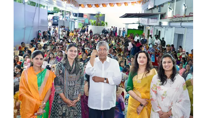 Chandrakant Patil | A sense of gratitude expressed through the Rakhi thread! Countless mothers from the local settlements tied Rakhis to Chandrakant-dada Patil.