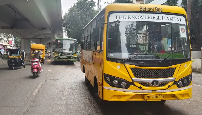 Pune Accident News | Young woman dies after falling from PMP bus, found under the wheels of a school bus coming from behind