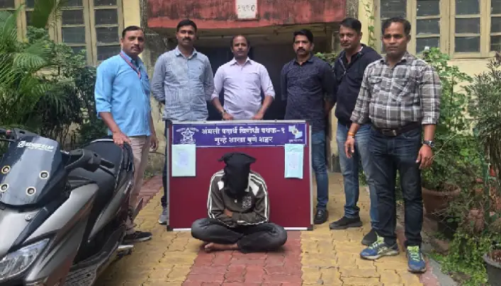 Pune Crime News | Young man arrested with MD drugs in Shivajinagar; property worth 1.52 lakh seized