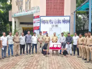 Pune Crime News | पुणे : दोघा रेकॉर्डवरील गुन्हेगारासह अल्पवयीन गुन्हेगाराकडून सिंहगड रोड पोलिसांनी 3 पिस्टल, 4 काडतुसे केले जप्त