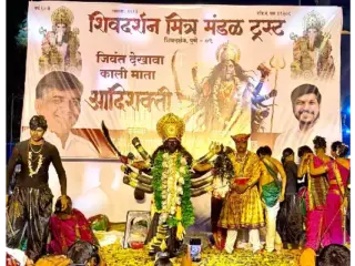 Pune News | हजारो भाविकांनी अनुभवली प्रत्यक्षात साकारलेली ‘आदिशक्तीची माया’!