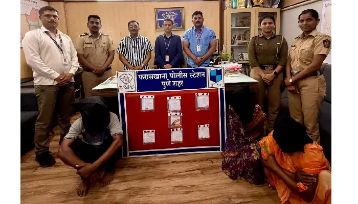 Pune Crime News | Faraskhana police caught a gang that was stealing gold jewelry from women who came to see Ganesh Mandal decorations