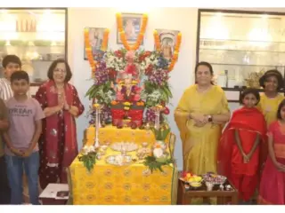Neelam Gorhe | महिला नेतृत्वाला अधिक बळ मिळावे, श्री गणरायाच्या चरणी साकडे : डॉ. नीलम गोऱ्हे