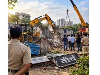Pune Crime News | पुणे : JCB, क्रेनच्या सहाय्याने अतिक्रमण करुन जमिनीचा बेकायदा ताबा मिळविल्याच्या आरोपावरुन खर्डे पाटील फर्मच्या दोघांवर गुन्हा दाखल