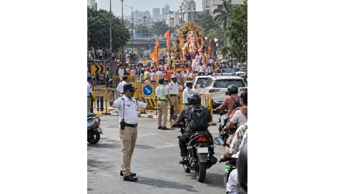 Pune Traffic Updates | Pune: Traffic changes in Dhayari Phata, Keshvanagar-Mundhwa, and Sasane Nagar, Hadapsar areas during Ganesh immersion