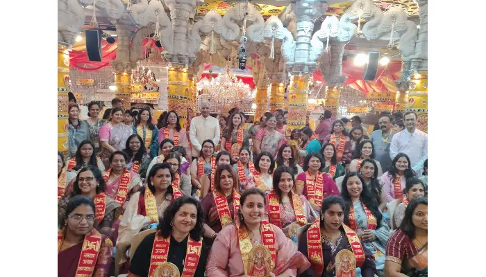 Shri Mahalaxmi Temple Sarasbaug | At Shri Mahalaxmi Temple, women human resource managers were honored by senior industrialist Pradeep Bhargava