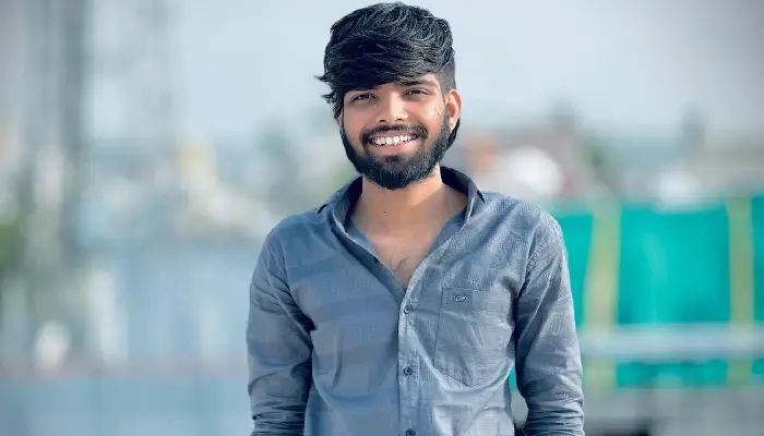 Pune Crime News | Lonikand: Pune shook! Holding a grudge from a fight two years ago, a 21-year-old young man killed someone by repeatedly stabbing with a knife