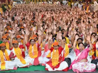 Shri Mahalaxmi Mandir, Sarasbag | श्रीसूक्त पठणातून पुणेकरांनी केली श्री महालक्ष्मी देवीची स्तुती (Video)